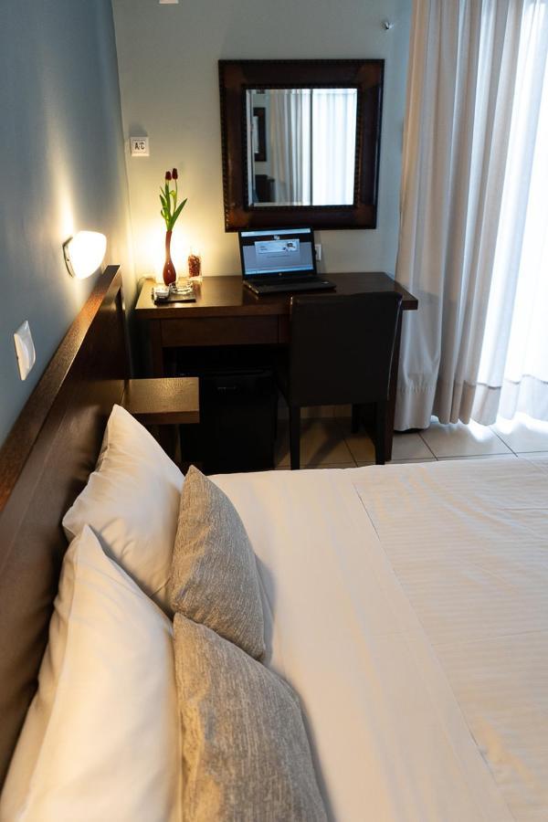 Hotel Hill Atene Esterno foto